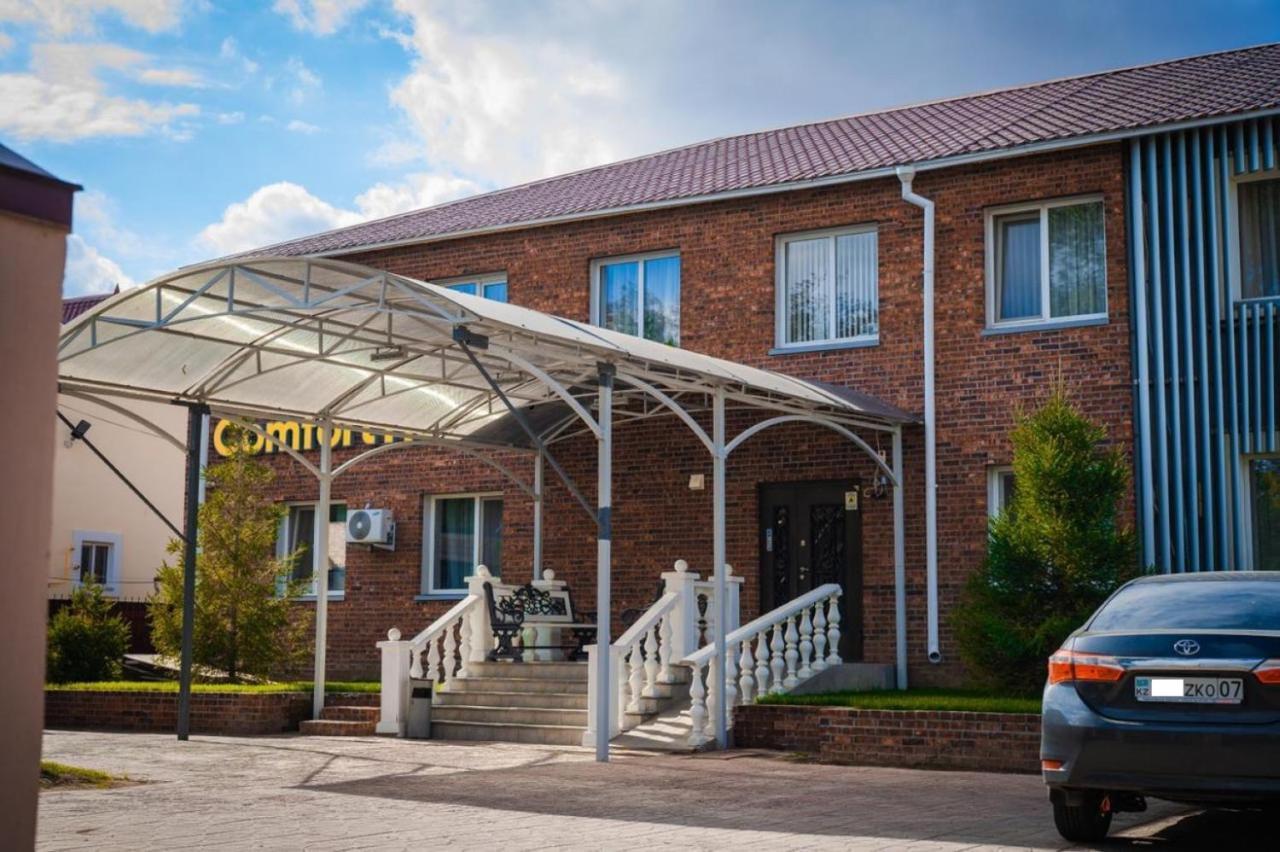 Comfort Hotel Aksay Bagian luar foto